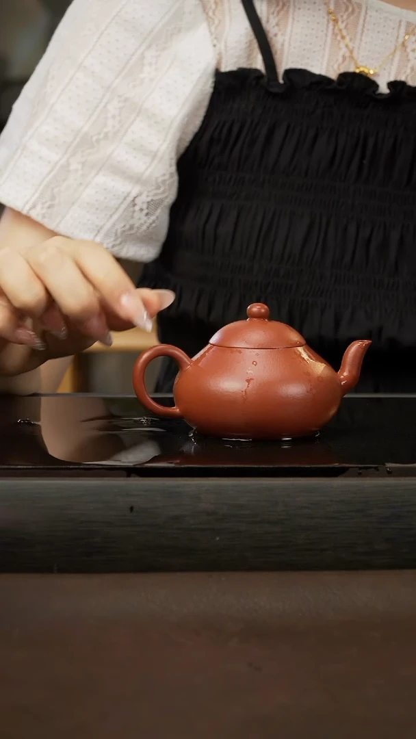 茶壶紫砂02，梨形，朱泥，150cc