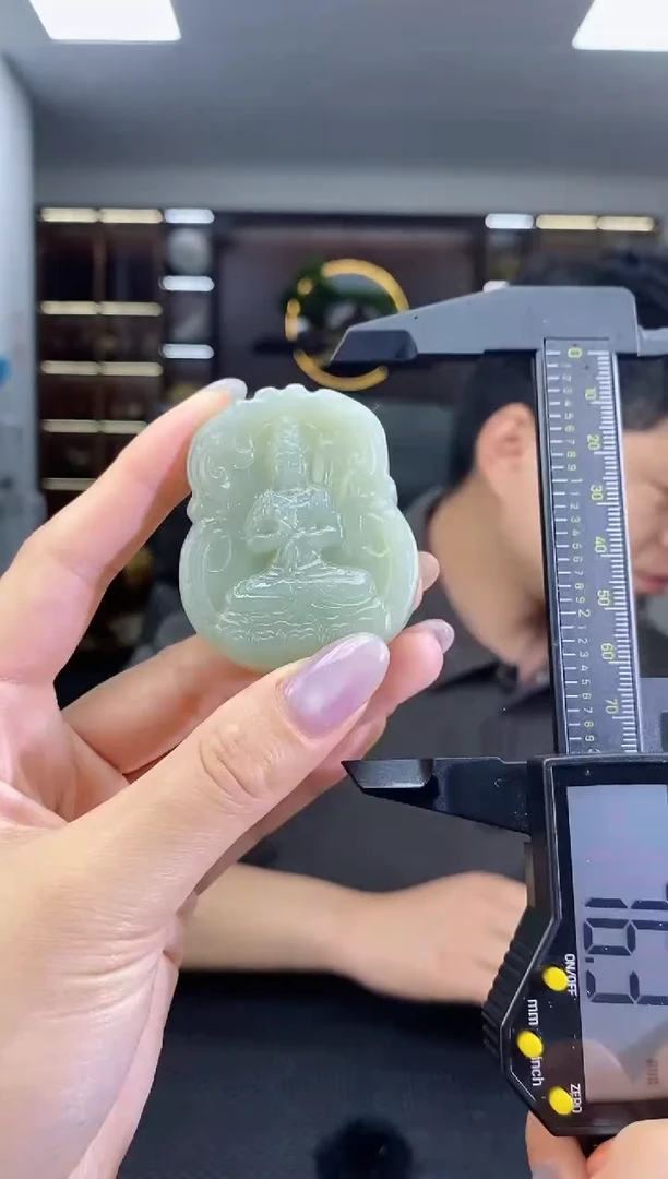 和田玉未镶嵌颈饰福禄观音吊坠