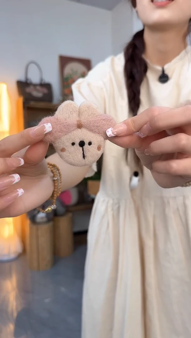 羊毛非遗纯手工 羊毛毡包包