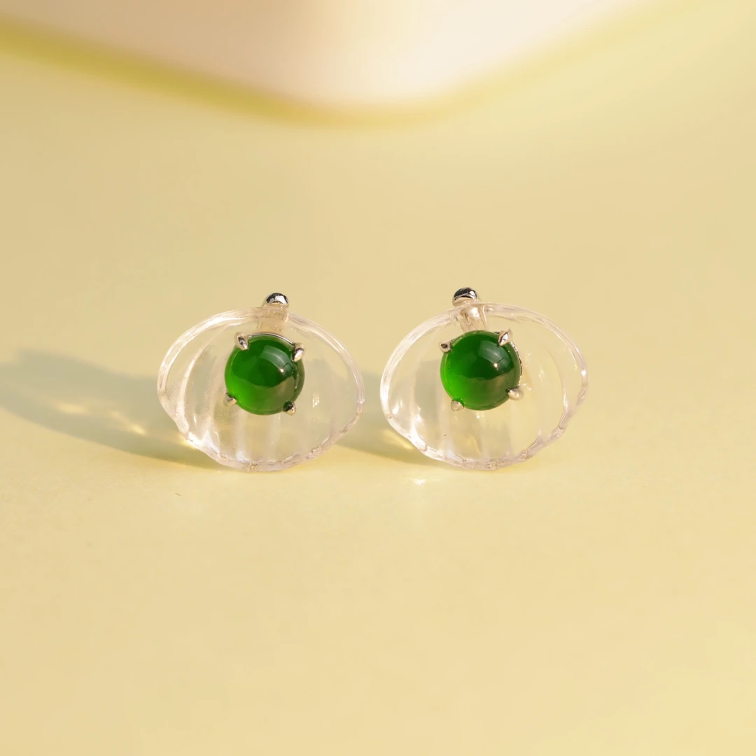 天然A货翡翠耳饰高冰阳绿设计款S925银镶嵌拾贝耳钉百搭