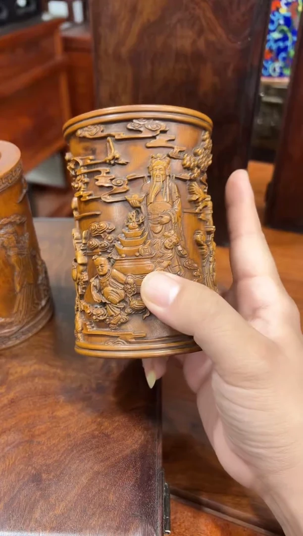 木畅***楼黄杨福禄寿笔筒