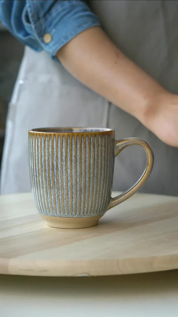 陶瓷微瑕粗陶窑变棕马克杯400ml@4-2@