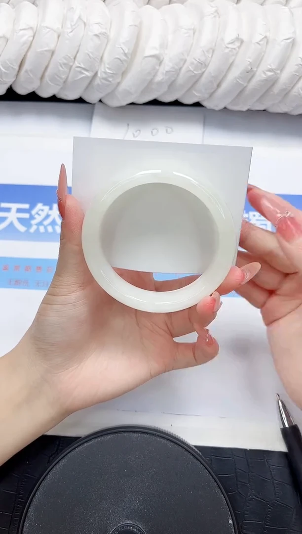 和田玉手镯未镶嵌21-53.3