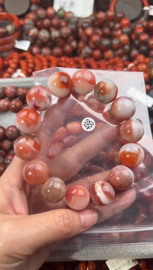 南红玛瑙手串未镶嵌1