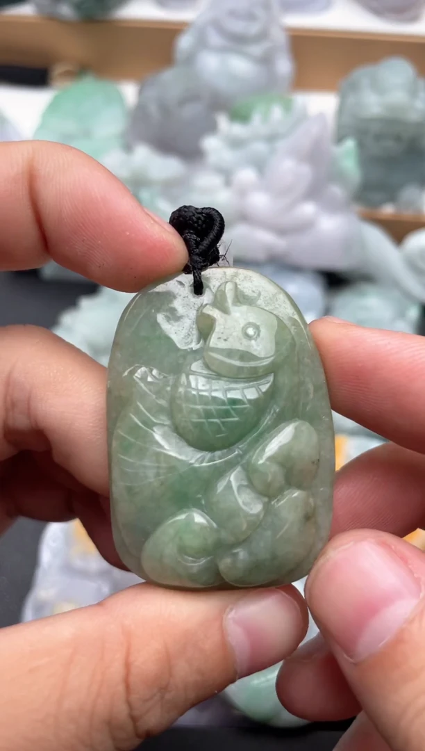 吊坠(不含链)未镶嵌翡翠1