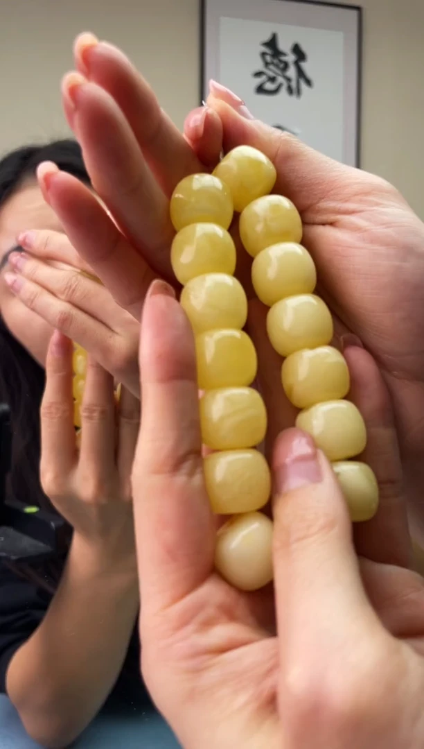 琥珀未镶嵌珠宝奇石T040 16假一罚十，多样性发一件