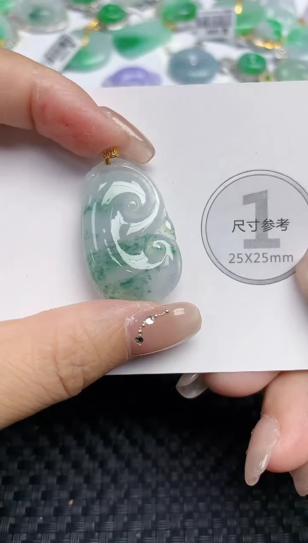 颈饰18K金镶嵌翡翠天然缅甸A货翡翠百元以上9元证书费自理