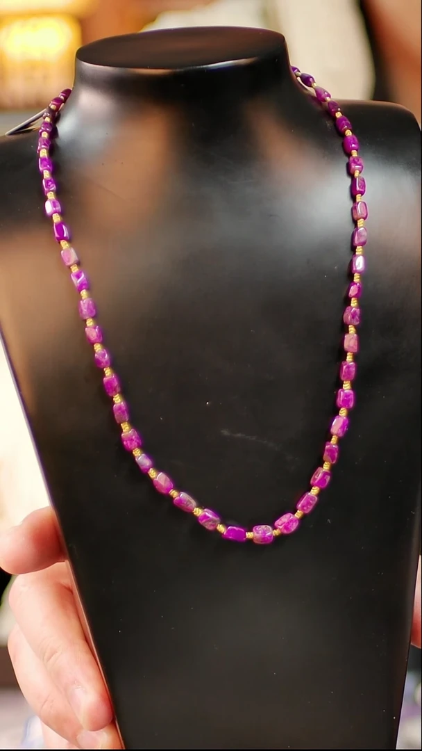 苏纪石（舒俱来）未镶嵌玉化桃红项链52号