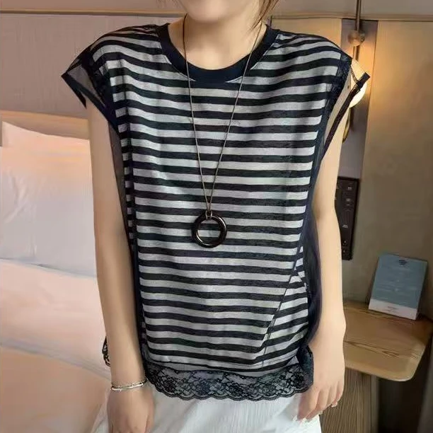 【锦衣服饰】ML 5161韩系蕾丝拼接条纹飞飞袖圆领T