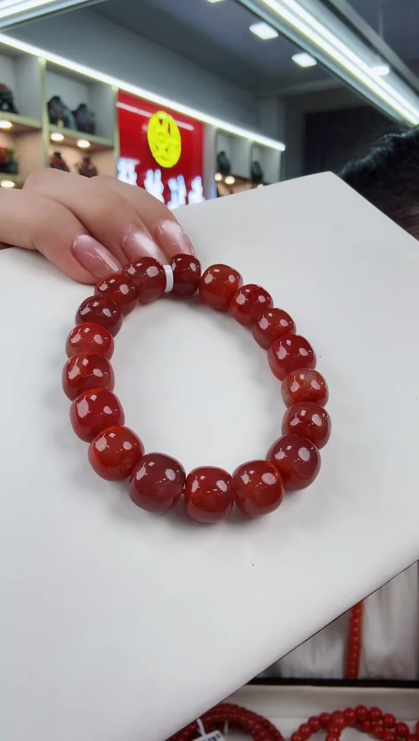 南红玛瑙瓦西老型手串12+未镶嵌一个/条