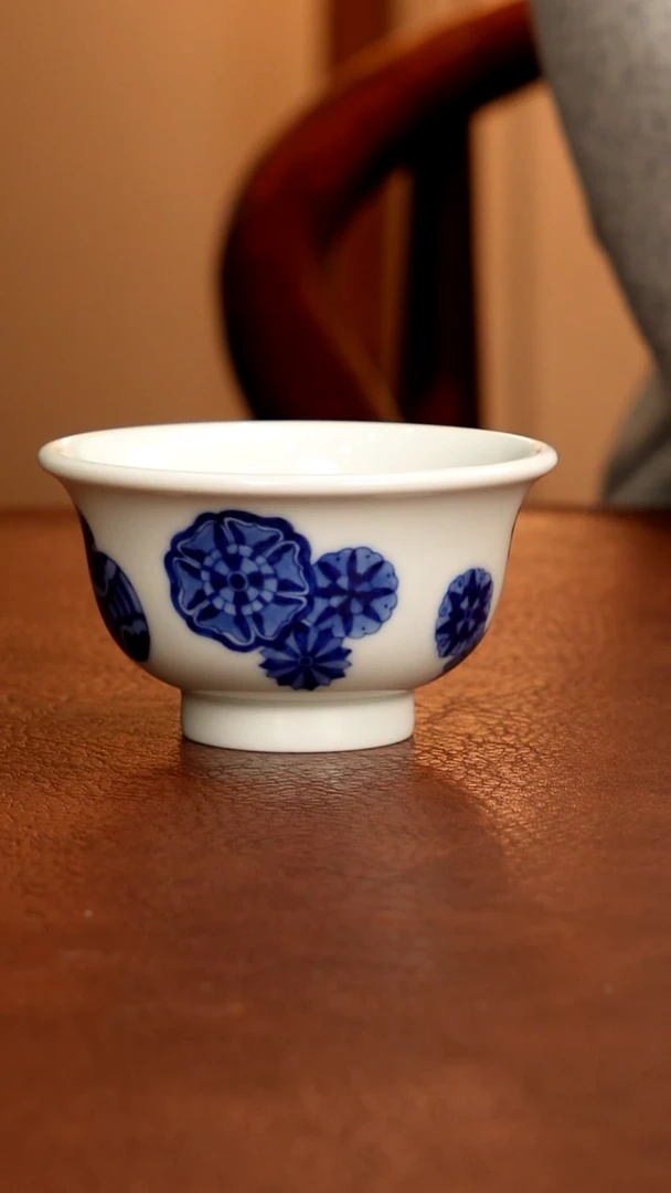 上新《五里雾》品牌欣赏