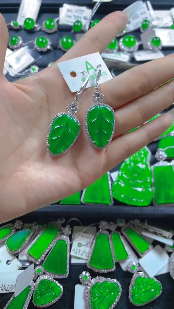 银S925镶嵌翡翠耳饰11