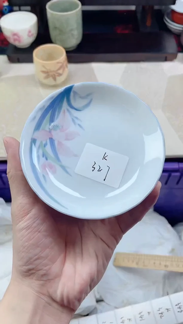 瓷片V****?                K327