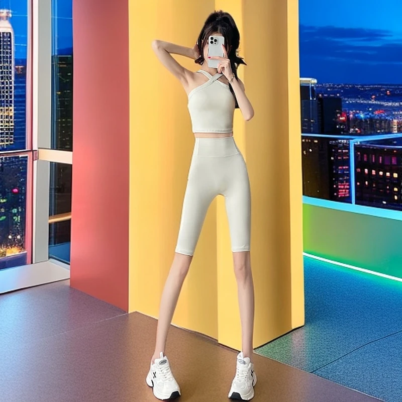 新款短裤上衣跑步背心瑜伽套装女2025夏季健身服五分瑜伽运动套装