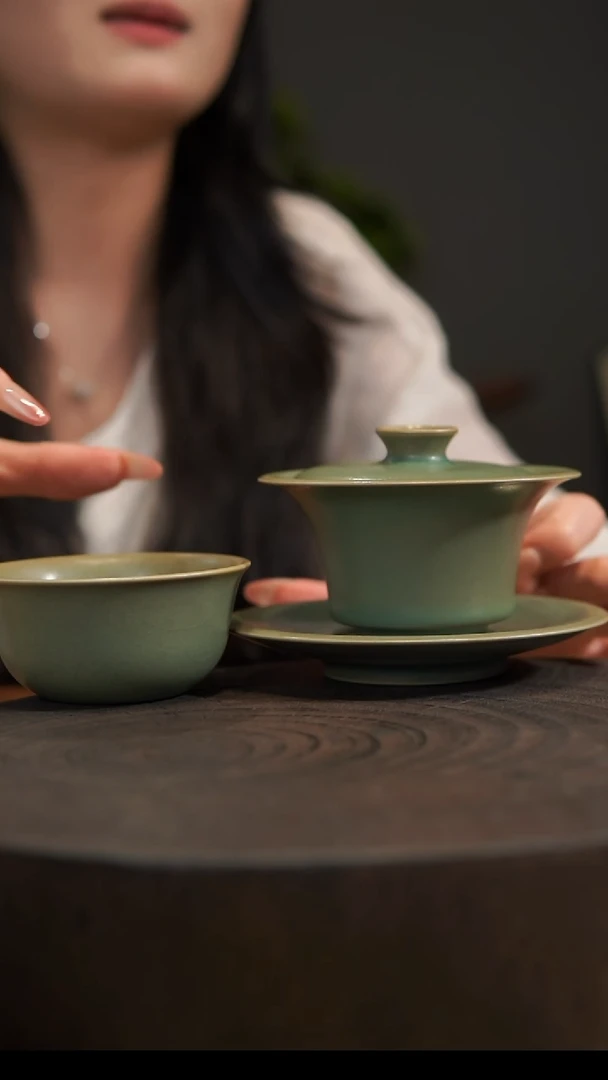 杯子A****哥小马蹄盖碗 汝州原产地  原矿老釉