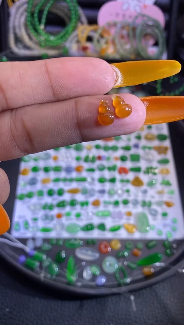 未镶嵌挂件翡翠葫芦