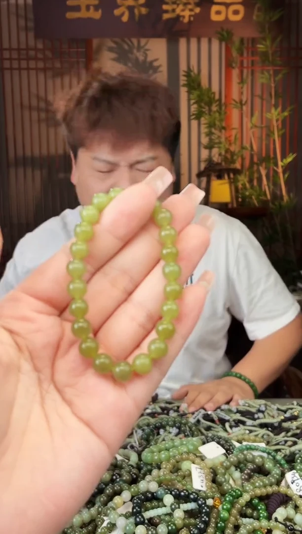 和田玉未镶嵌颈饰拍一发一