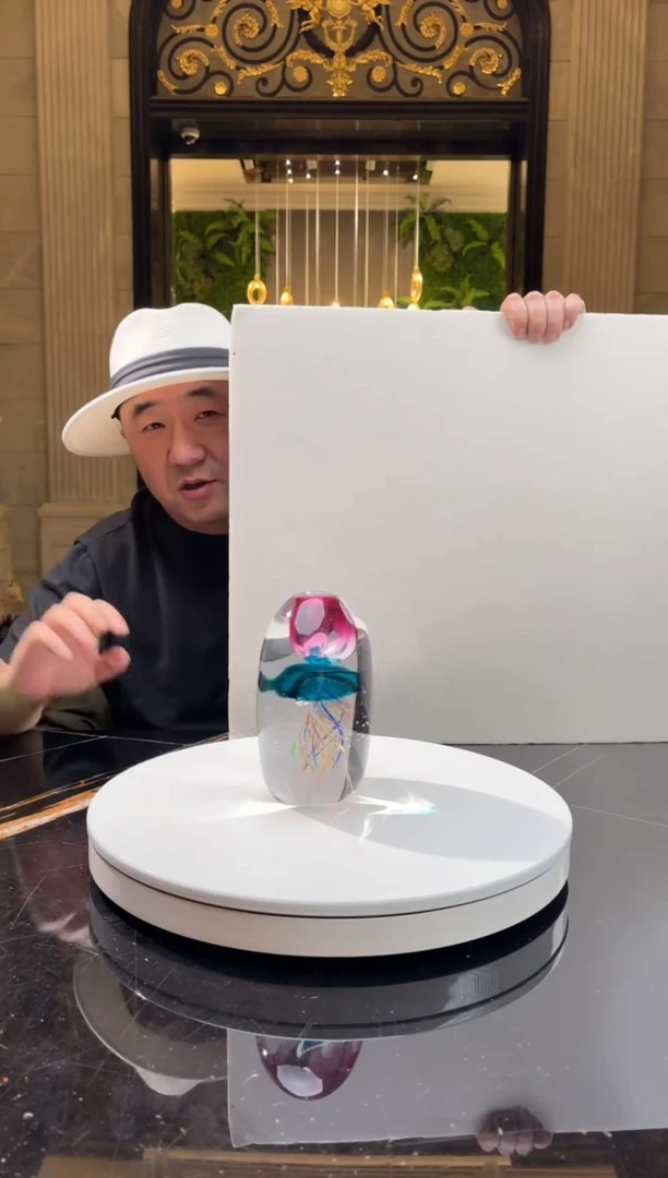 【闪购商品】摆件AJ1010027水母香薰瓶