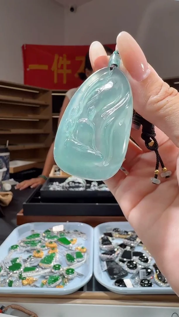 吊坠(不含链)未镶嵌翡翠悟道