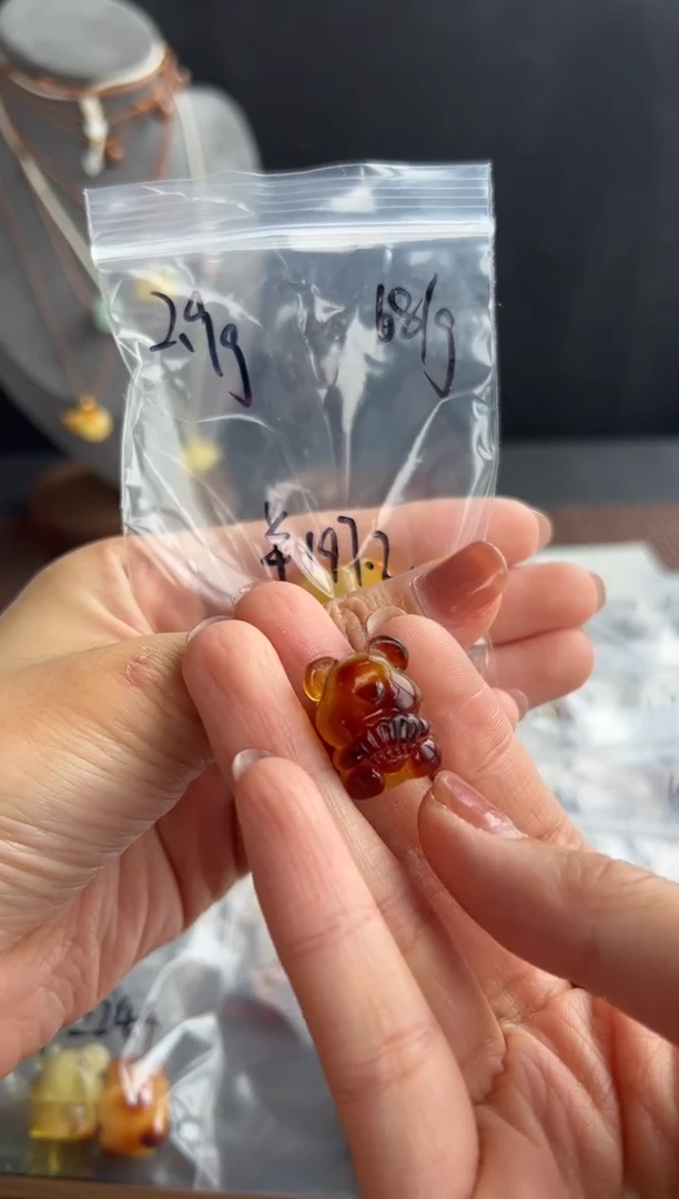 未镶嵌颈饰蜜蜡731买断