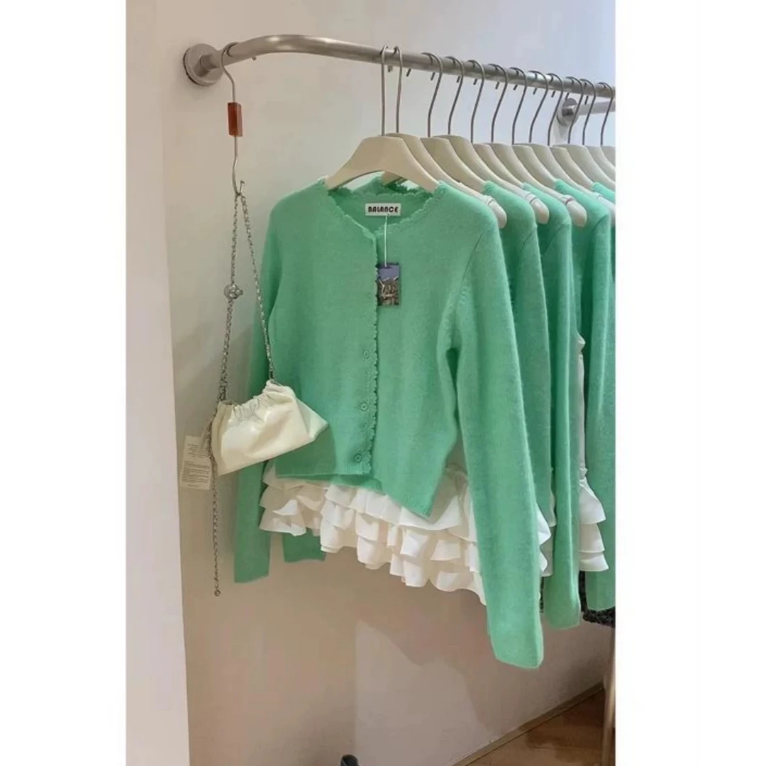 超级好看！2025年新款苹果浅绿色软糯毛衣女高级感针织开衫