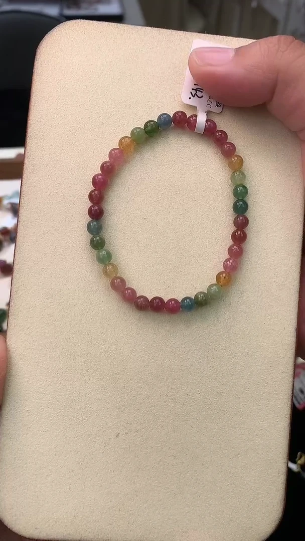 未镶嵌手链碧玺独家设计款 多样性发其一