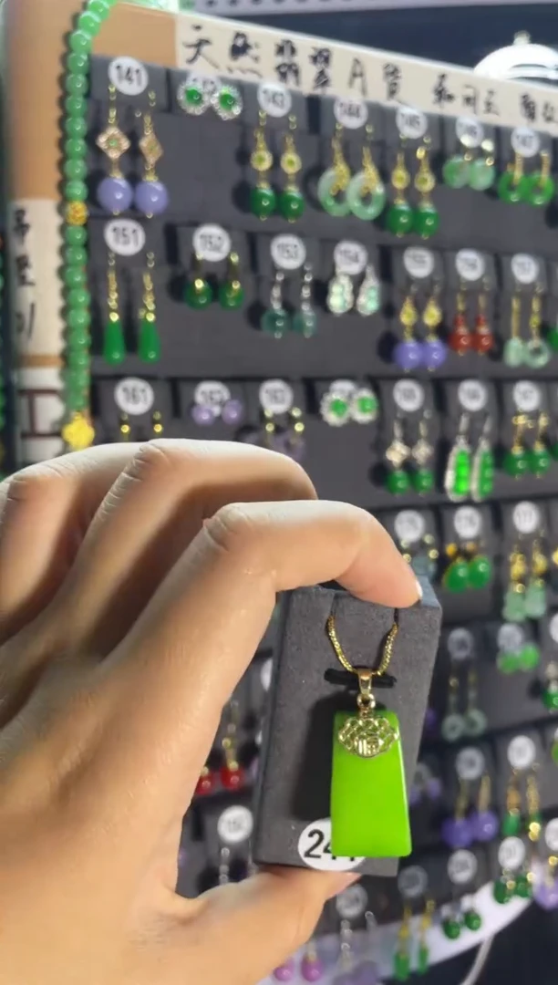 翡翠银S925镶嵌颈饰244