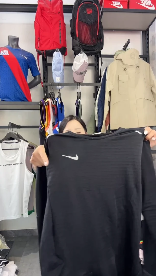 768   ·编码 瑕疵款直播间过款为准 尺码·M