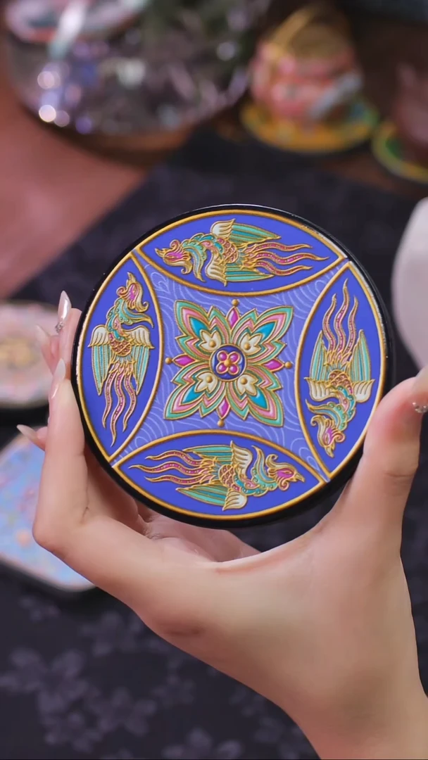 壹藏贰宝有凤来仪杯垫一片