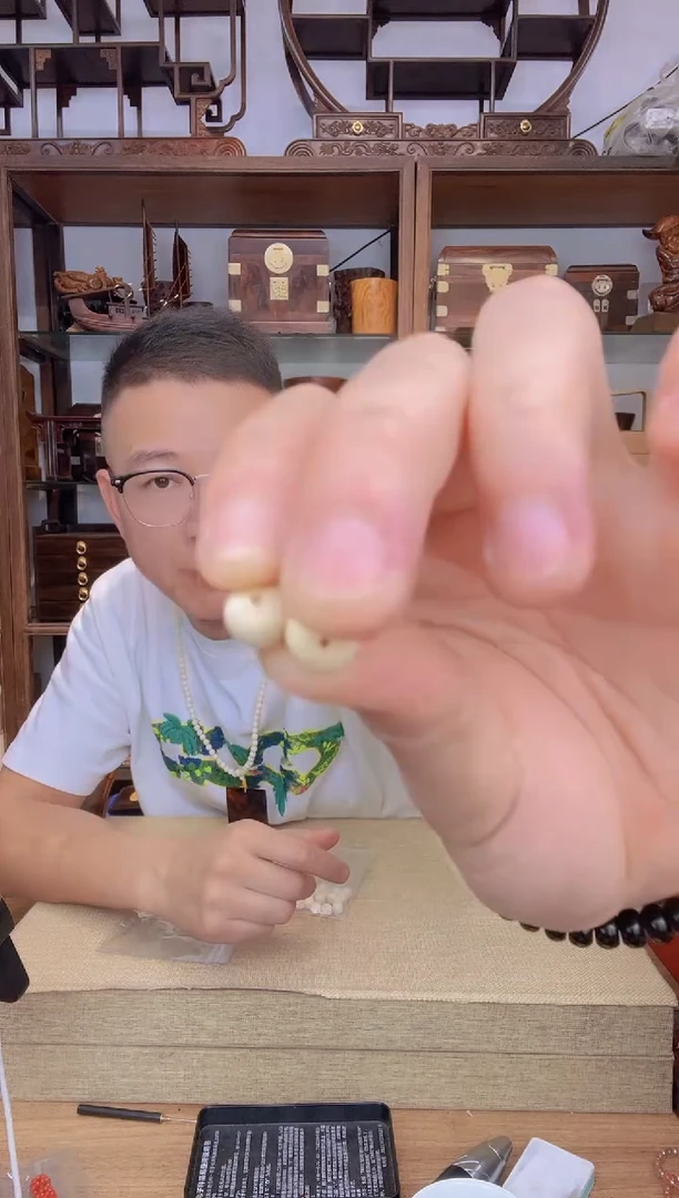 乌木类书架564猛犸8*9老型2颗