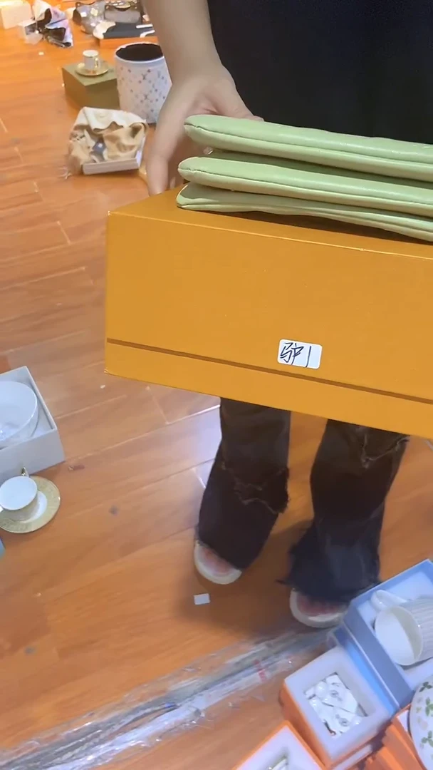 杯鸿辉家品牌瓷器，京东包邮！驴1