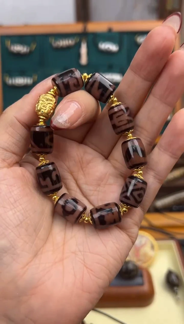 合金颈饰玛瑙/玉髓（覆膜）60.（微瑕）