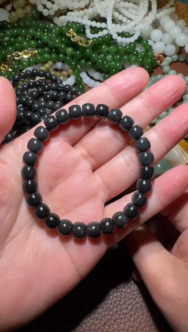 未镶嵌手链和田玉和田玉