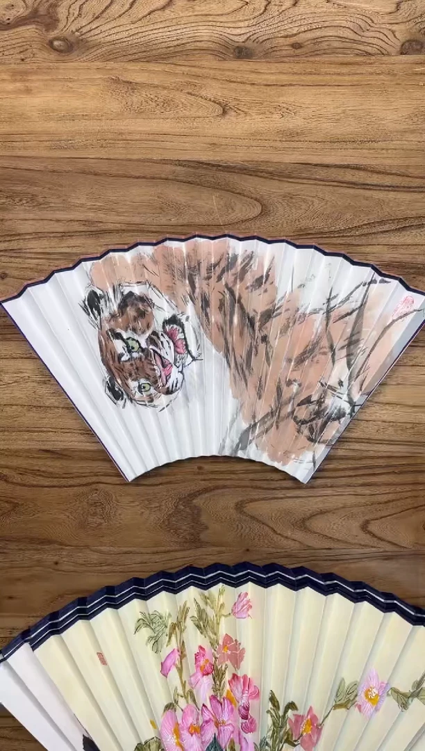 【闪购商品】扇子16方泽黎长物宣纸扇面