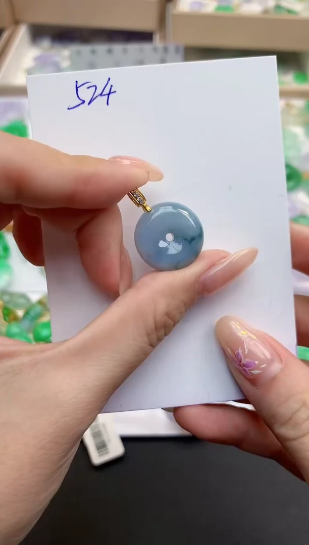 颈饰未镶嵌翡翠天然缅甸A货翡翠