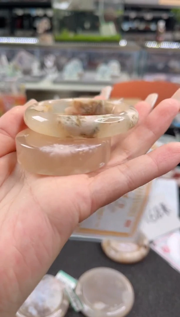 未镶嵌手镯石英质玉53圈口（赠品镯心）1886700