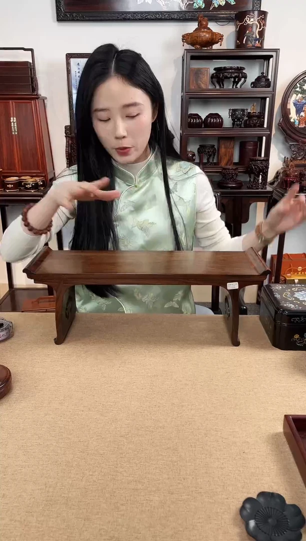 红酸枝木类成套家具一块玉小条案