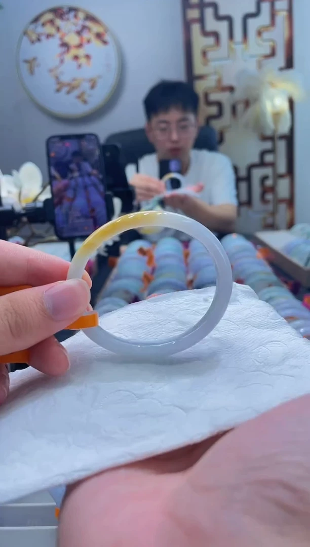 翡翠手镯未镶嵌013-56