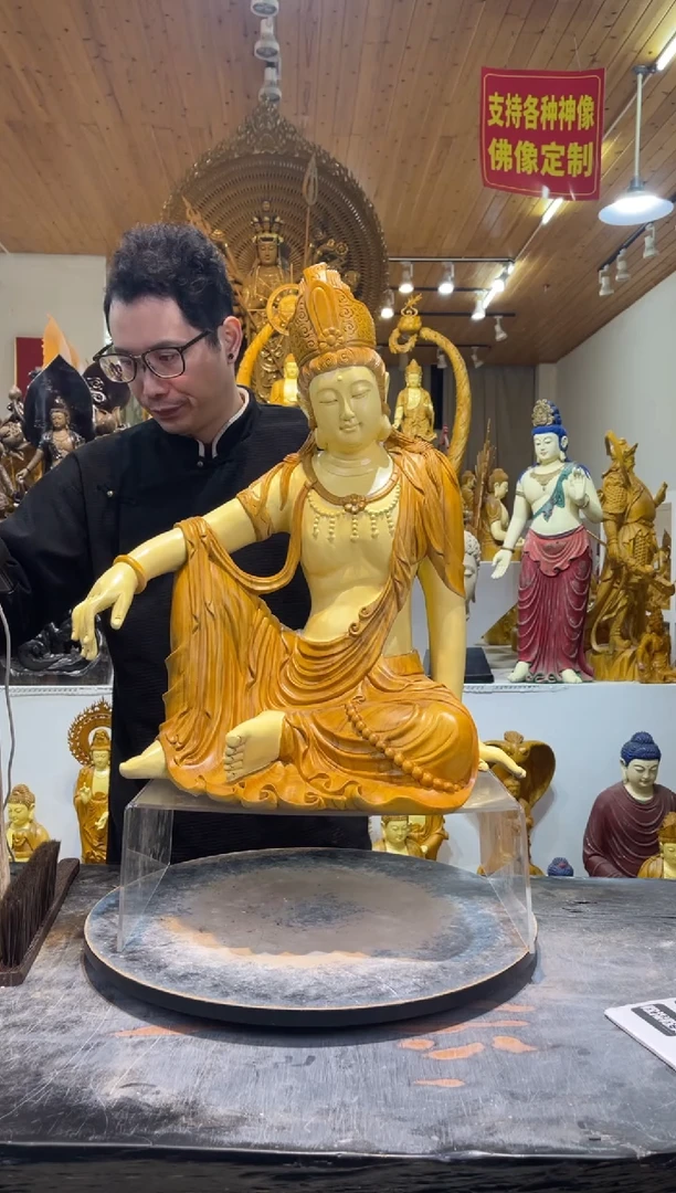 香樟木自在观音60cm高