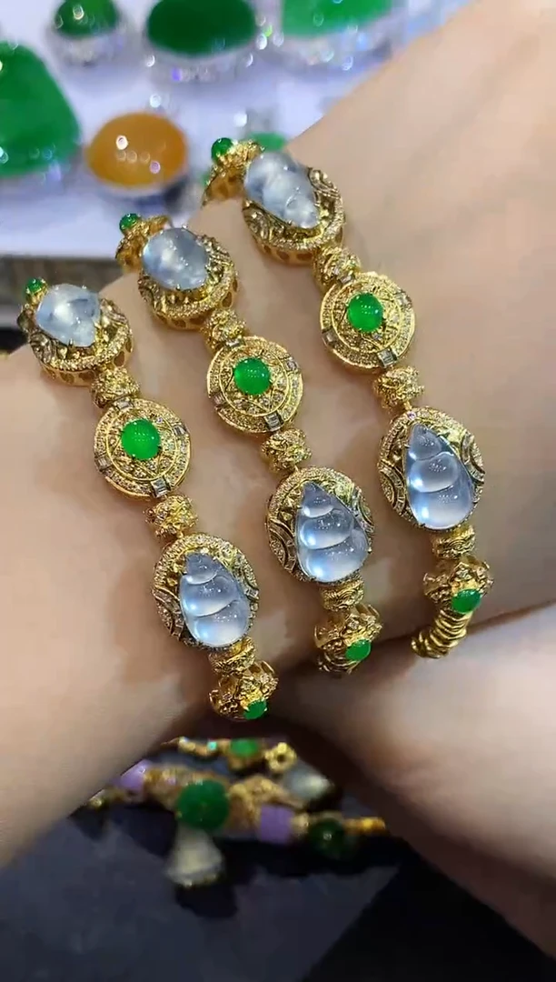 18K金镶嵌手链翡翠SY多样性发其一