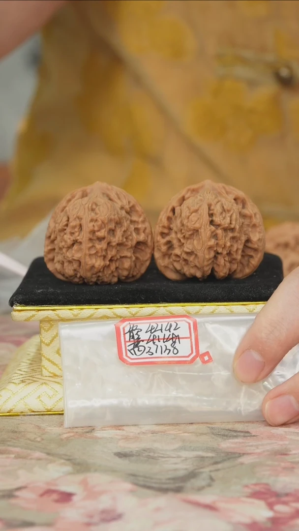 把件文玩核桃原产地一代南将石