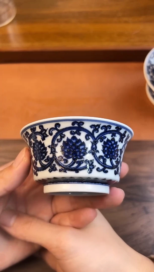 问青坊缠枝主人杯