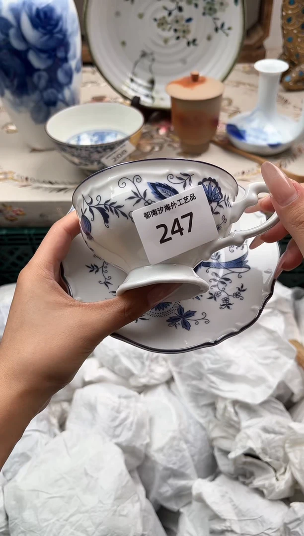 瓷片叫*姐R         247
