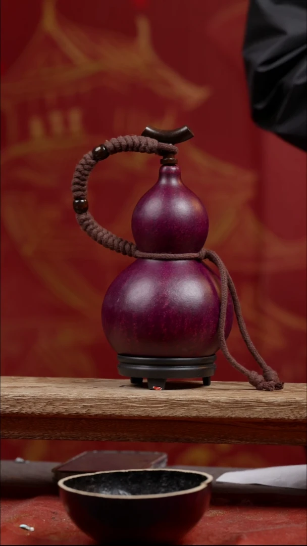 28号微瑕尾货款大漆精品葫芦（介意勿拍）