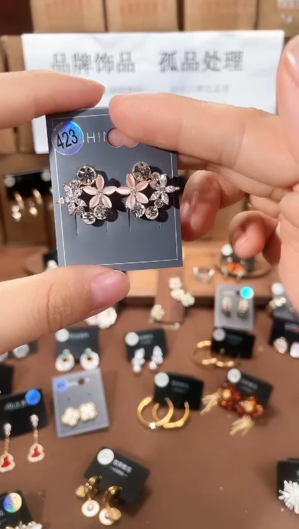 合金925银锆石萱423