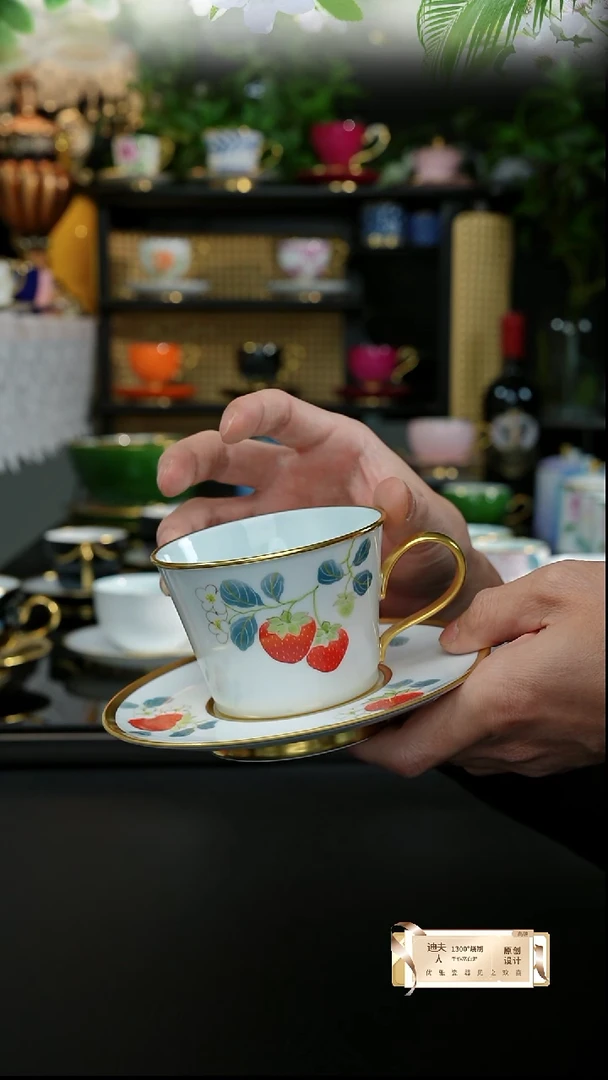 手工手绘草莓咖啡杯，，，，，，，，