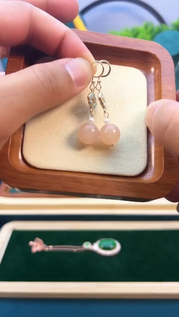 和田玉14K金镶嵌耳饰E50