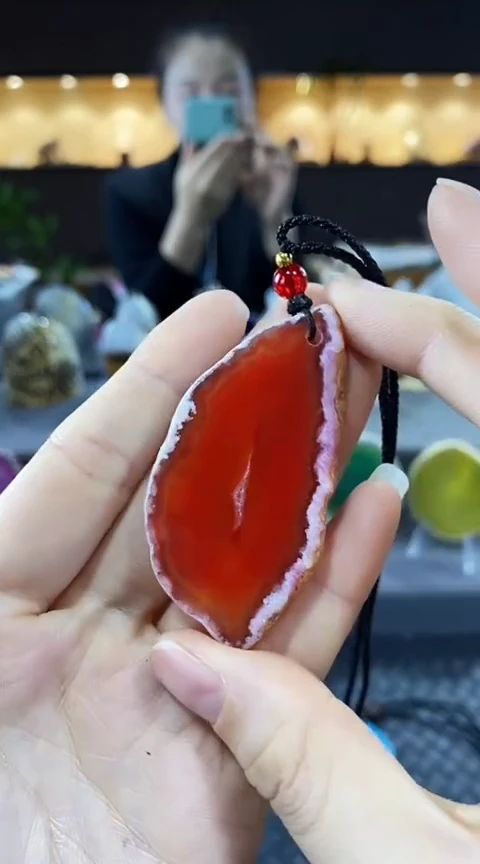 未镶嵌颈饰玛瑙/玉髓红*玛瑙