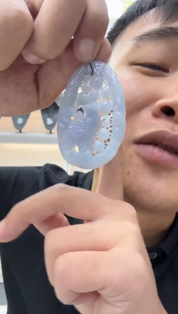 颈饰未镶嵌翡翠天然翡翠A货孤品一件