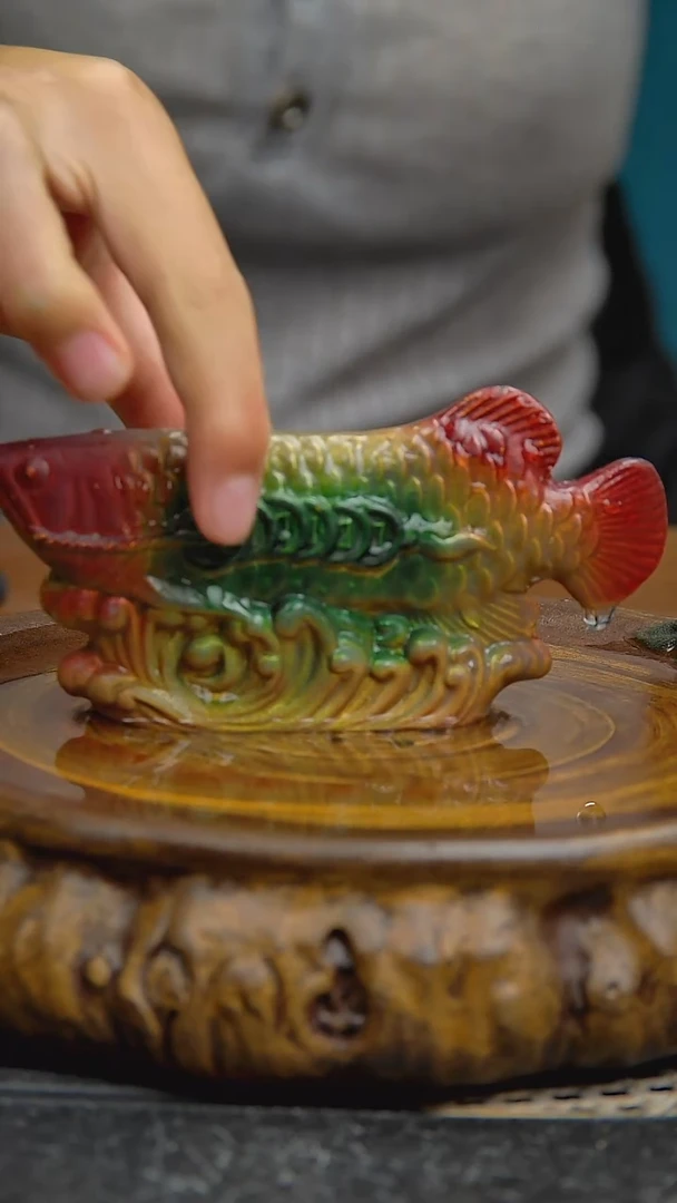 紫砂茶宠宜兴紫砂手工金龙鱼